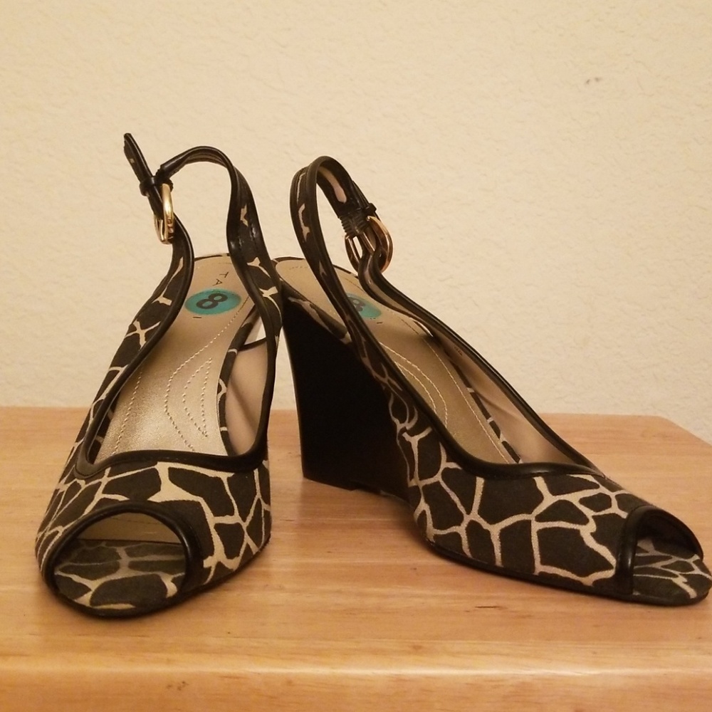Giraffe Print Open Toe Wedge